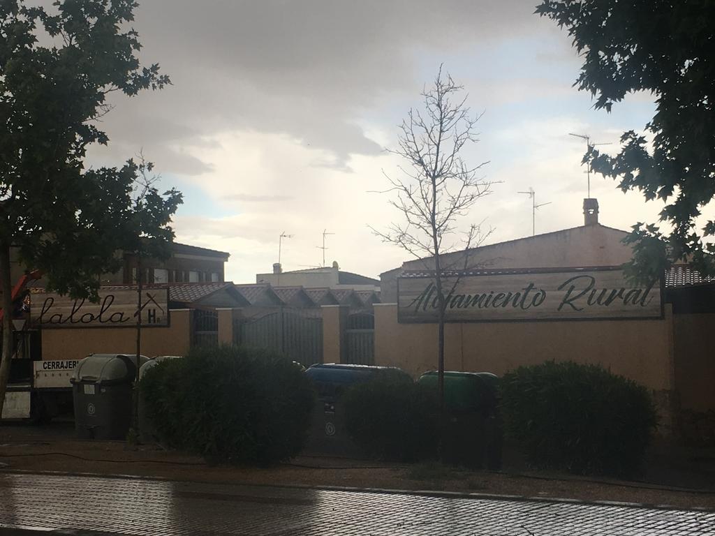Alojamiento Hotel Rural Lalola Villacanas Εξωτερικό φωτογραφία